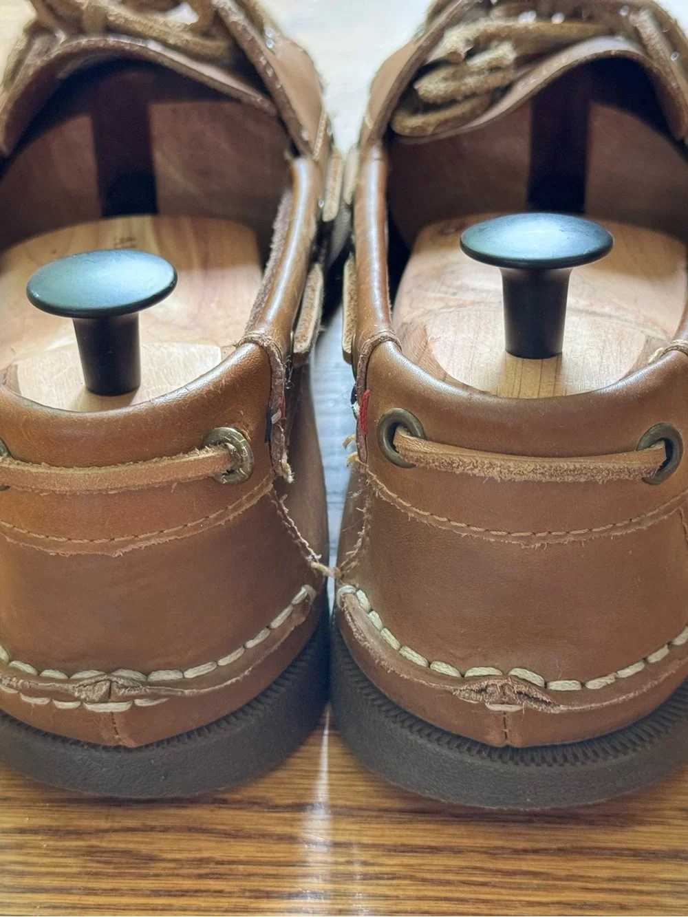 Tommy Hilfiger Men’s Brown Leather Boat Shoes Size 10 Deck Shoes